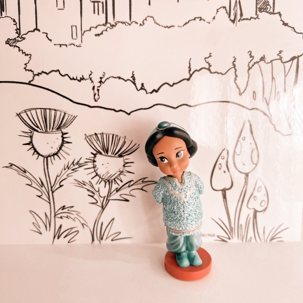 Disneyland Jasmine Toy Figurine